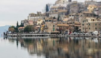 Lago di Bracciano: Renaissance Grandeur and Volcanic Serenity